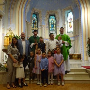 Krštenje šestog djeteta obitelji Šimunec u Šestinama